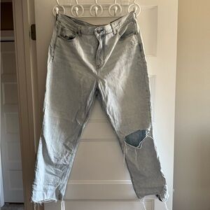 American Eagle women’s Distressed Light Wash Jeans